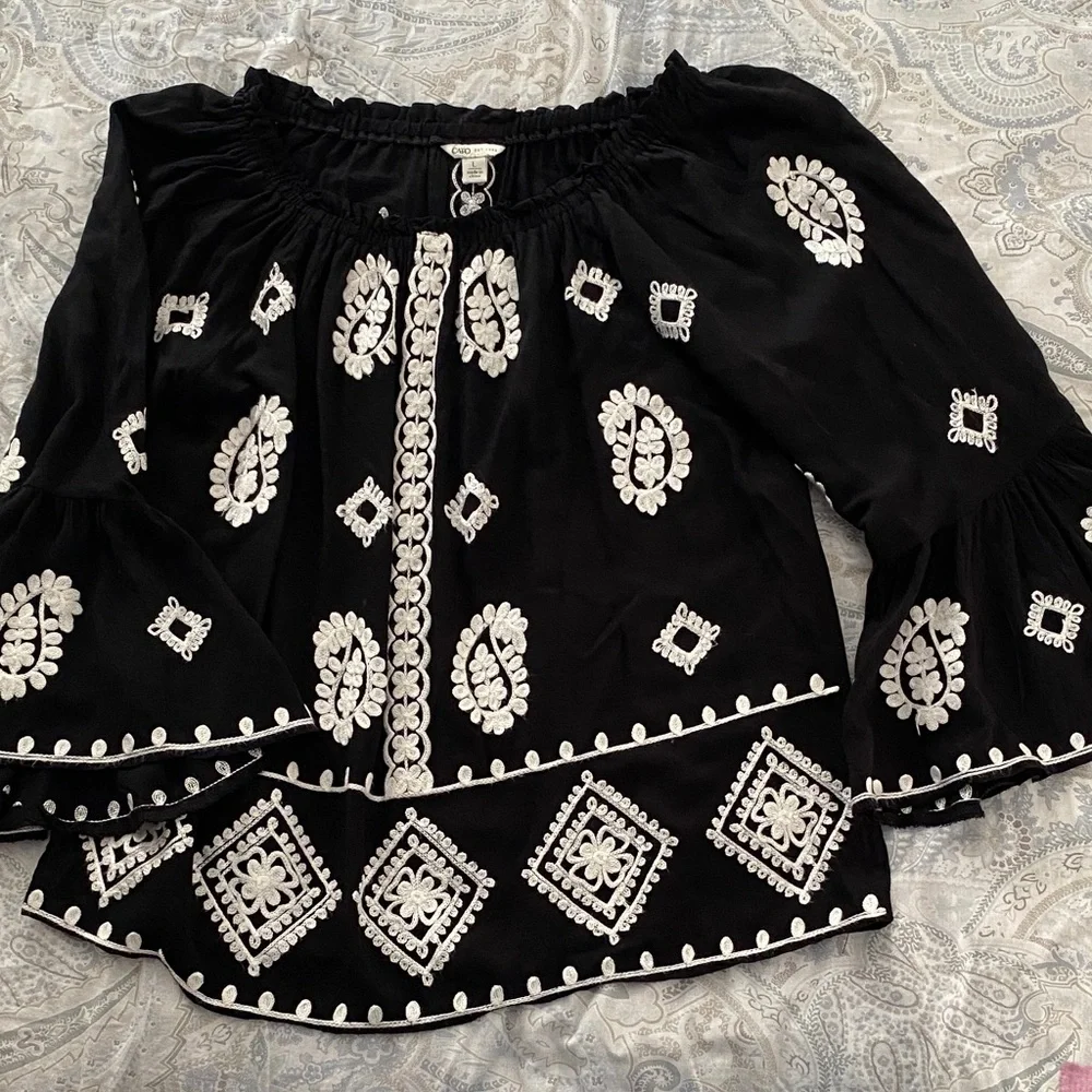 Cato Black Blouse with White Embroidery - Picture 1 of 5